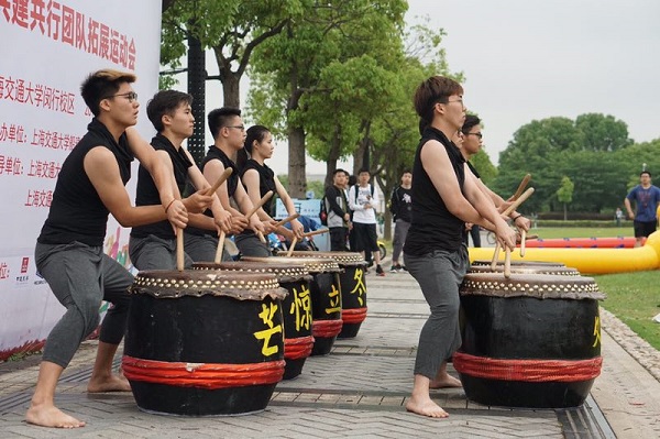 1526949770877719.jpg 2.jpg