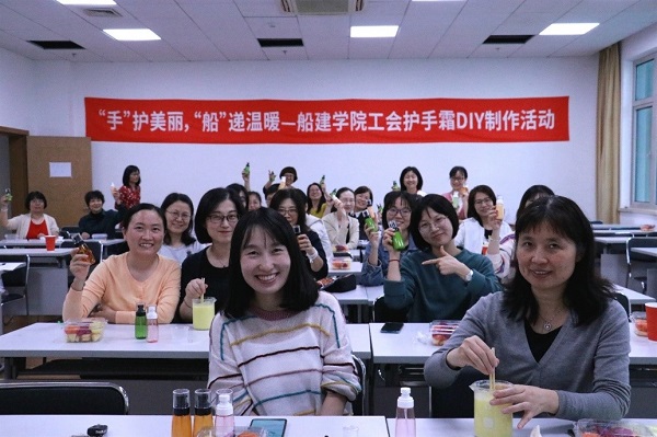 1571966451773926.jpg 19aa.jpg